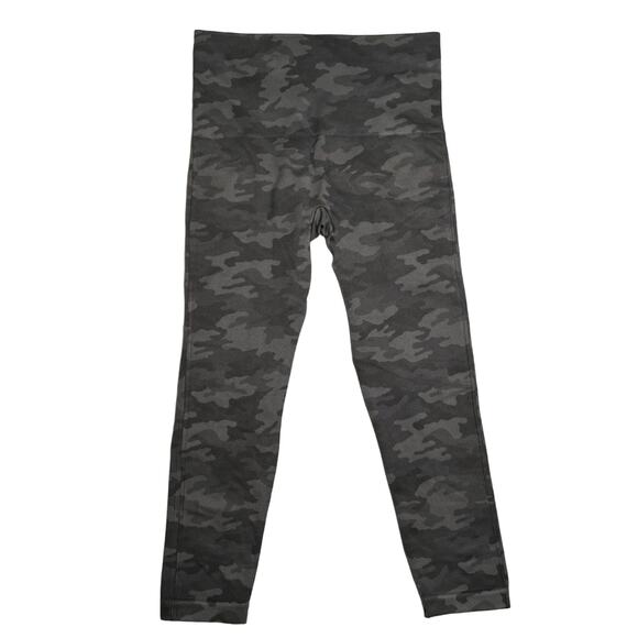 SPANX Look At Me Now Seamless Cropped Legging SIZE L Gray Camo Yoga Pants - Picture 2 of 14